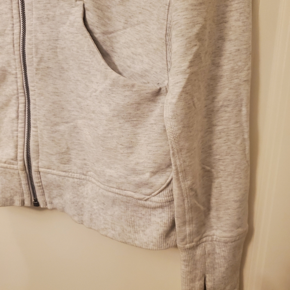 Lululemon Scuba Jacket - Picture 4 of 7